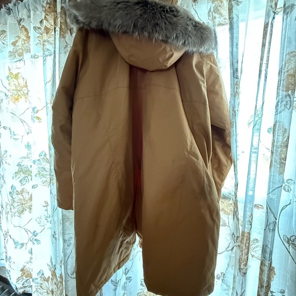 Columbia Parka - Picture 2 of 2